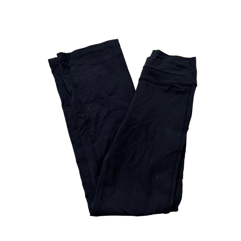 Black lululemon crossover flare leggings - Picture 4 of 5